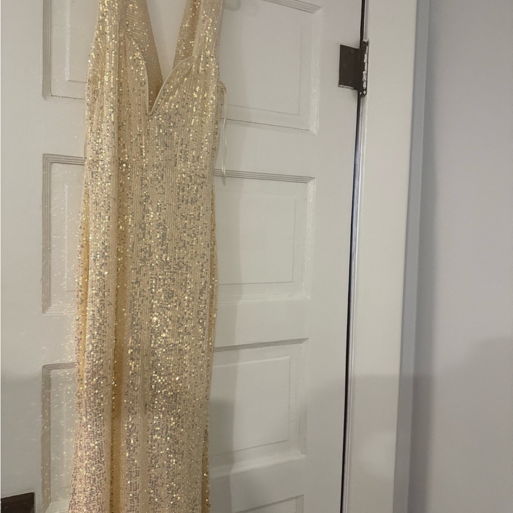Elegant Gold Sequin Gown